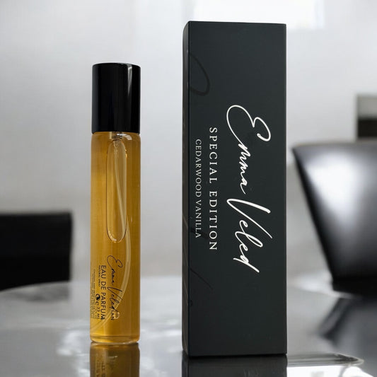 Perfume Cedarwood Vanilla | Bold & Warm Fragrance 30ml / 1.0 fl oz